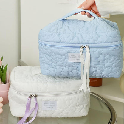 Flower Quilting Cloth Makeup Bag Travel Toiletry Bag with Handle Organizer (White)