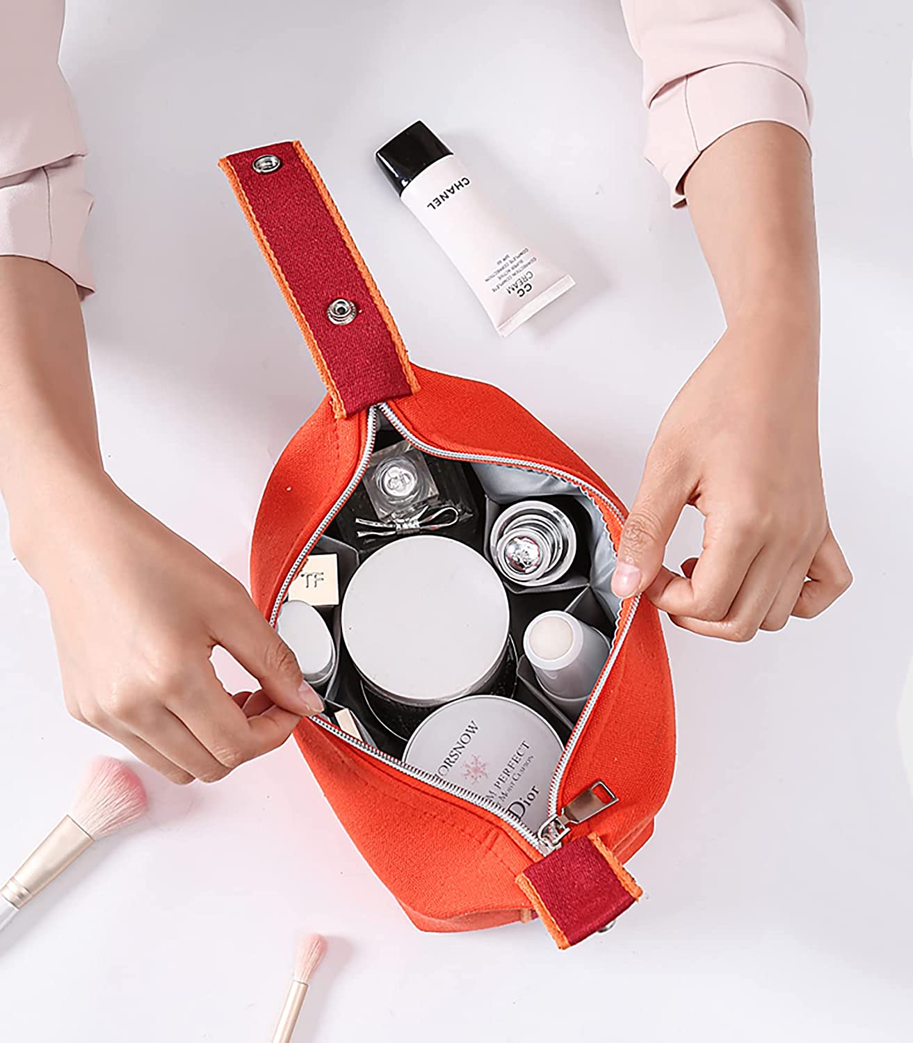 Portable Cosmetic Organizer