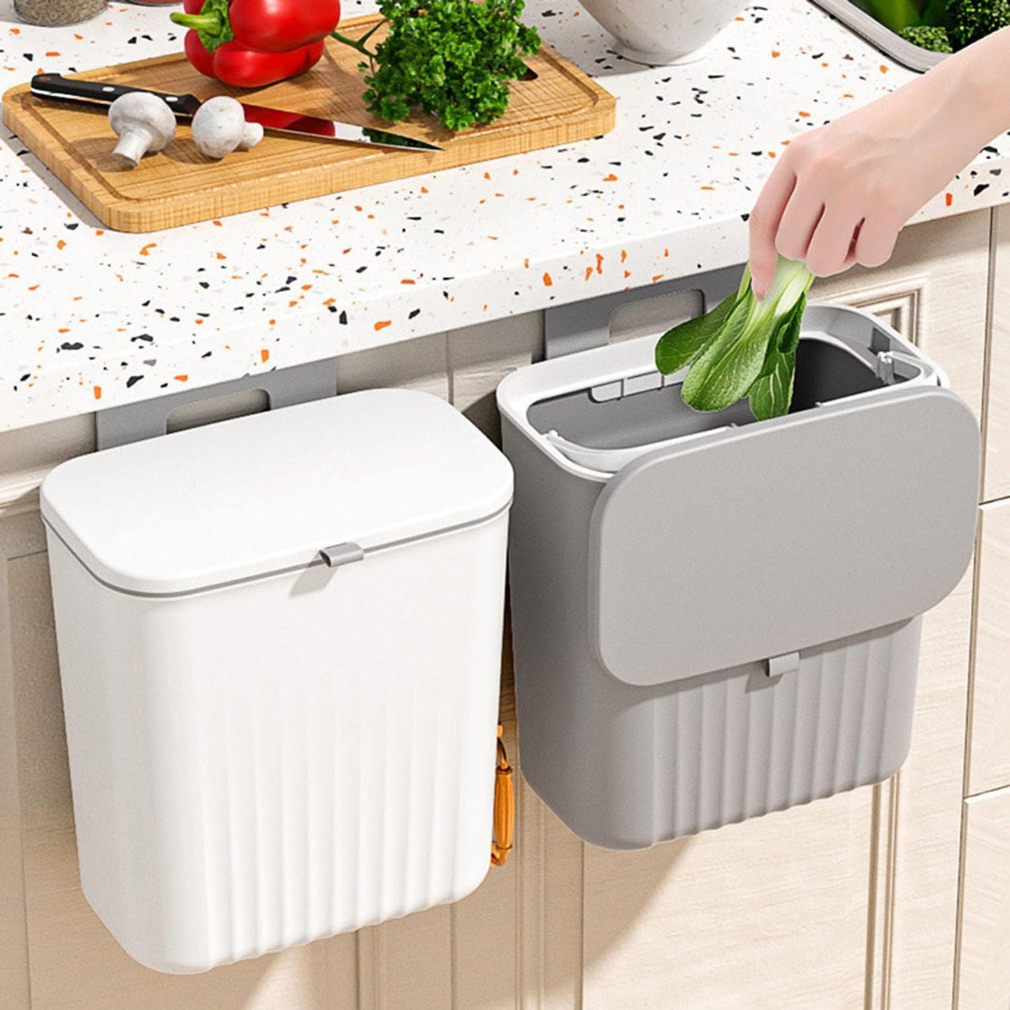 Plastic Hanging Kitchen Trash Can With Lid (9 Litre Grey)